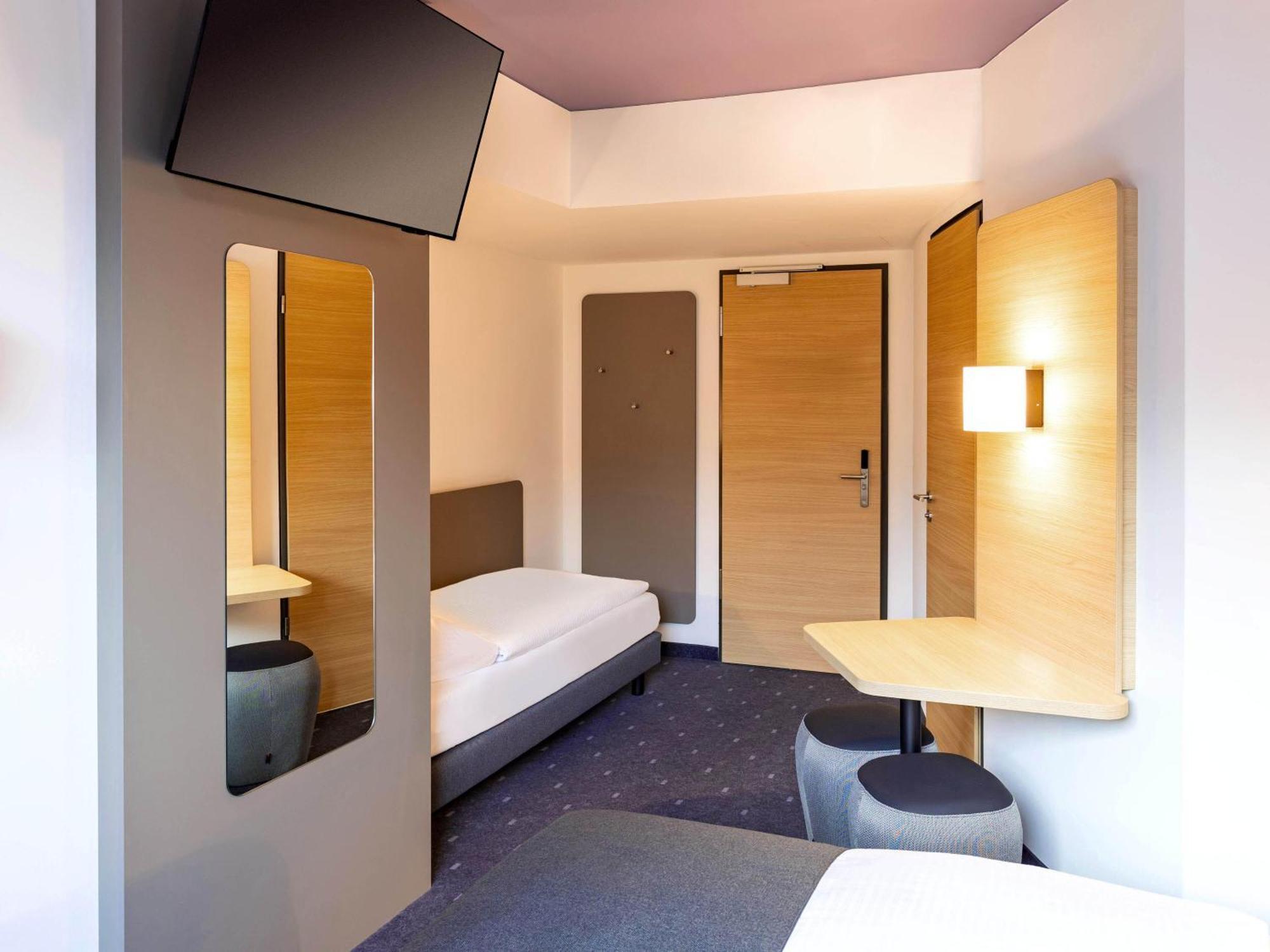 B&B Hotel Duesseldorf-Airport — Foto’s 2